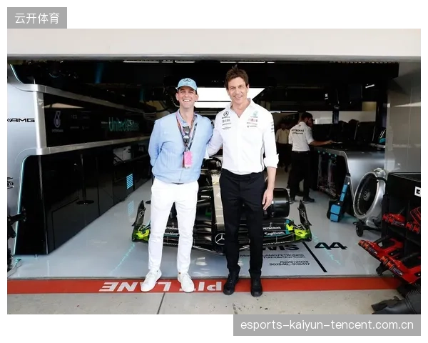 F1车手补给控制与心理稳定课——极速赛场背后的战略与心智之战